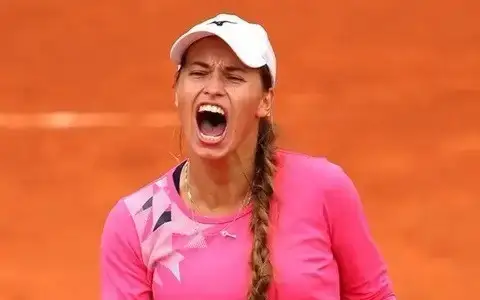 Kazakhstan’s Putintseva wins at the start of Roland-Garros