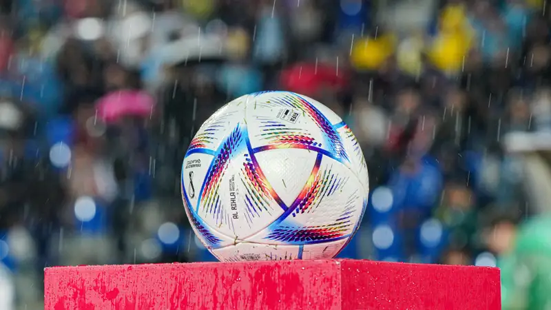 Fýtbol mıach dop