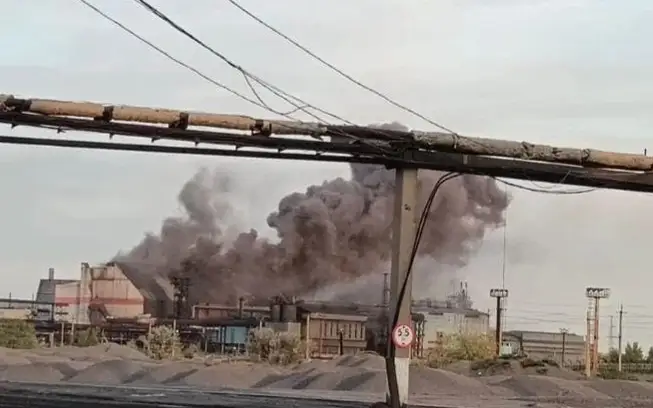 Пострадавшая при пожаре на ферросплавном заводе девушка скончалась в Павлодаре