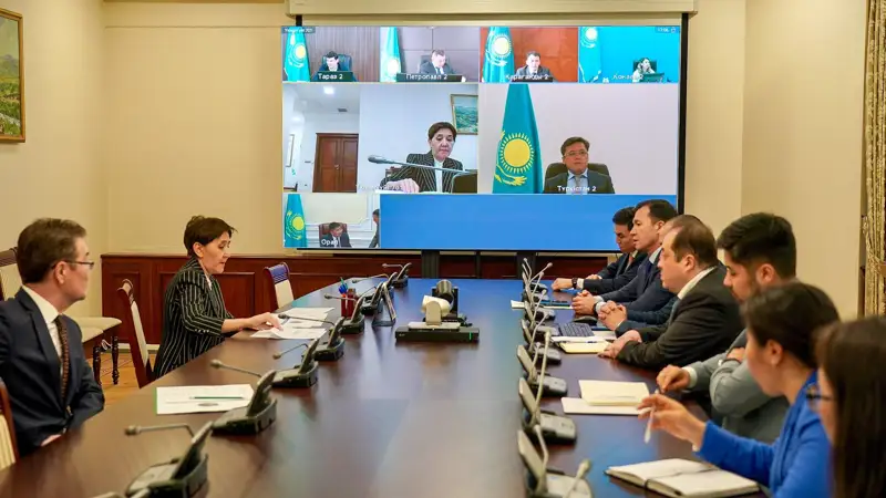 совещание в правительстве