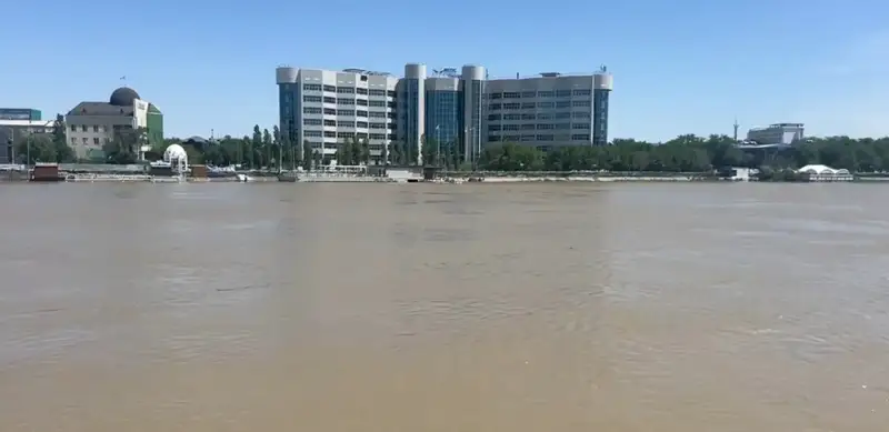 Zhaiyk River’s water recession continues