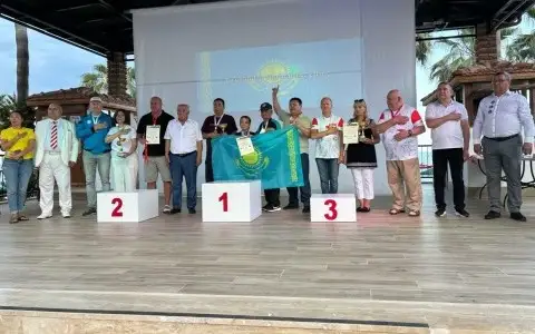 Казахстанские спортсмены выиграли «золото» на ЧМ по шашкам