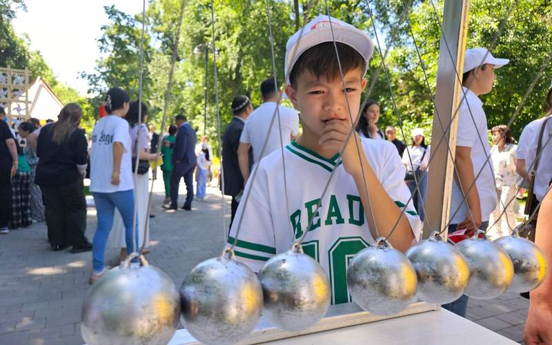 Almaty qalasynda «BALAFEST» festıvali ótti