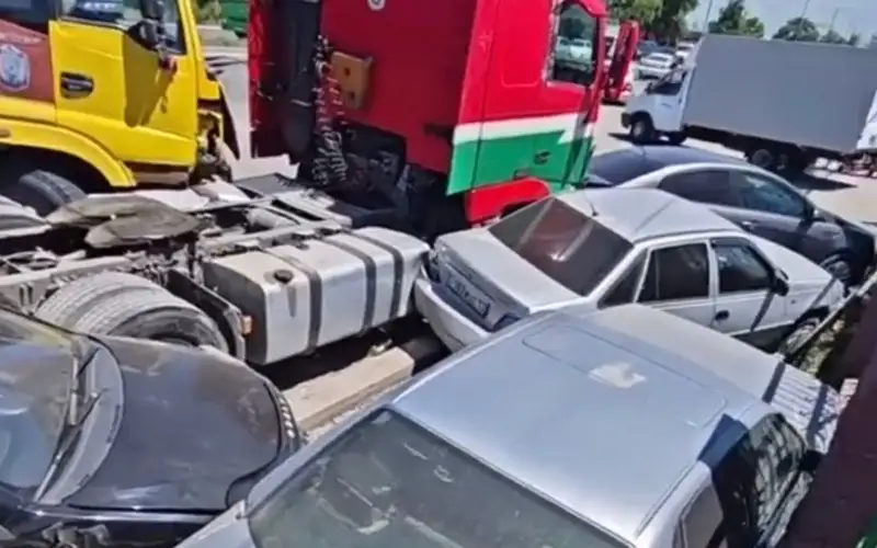 Массовое ДТП с участием семи автомобилей произошло под Алматы