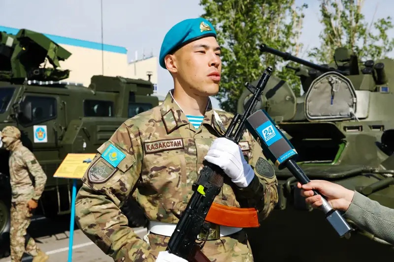 военные әскери