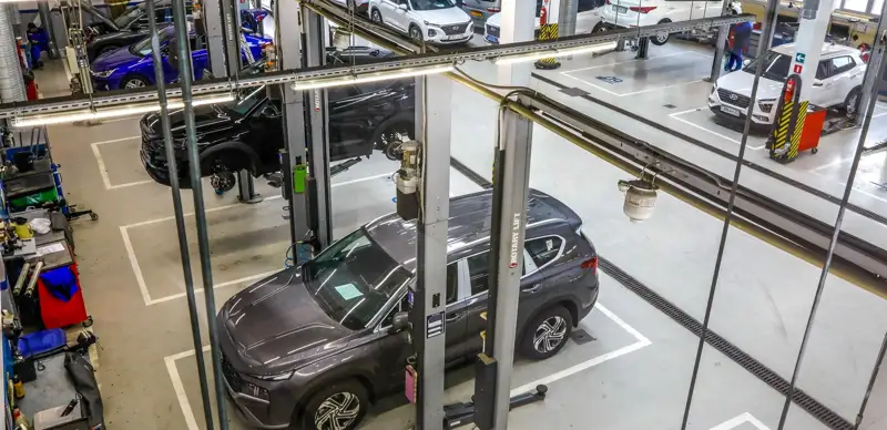 Автосалон автомобиль