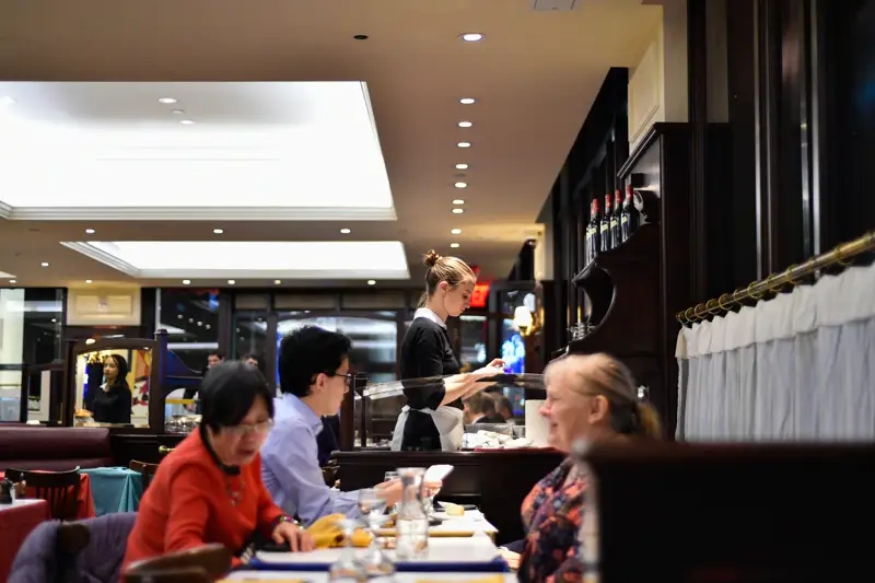 Nıý- Iork kafe restoran meıramhana