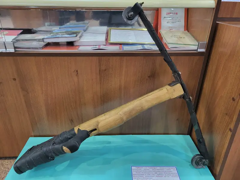 «Оружие наемных убийц» - самодельный арбалет выставили в музее полиции СКО