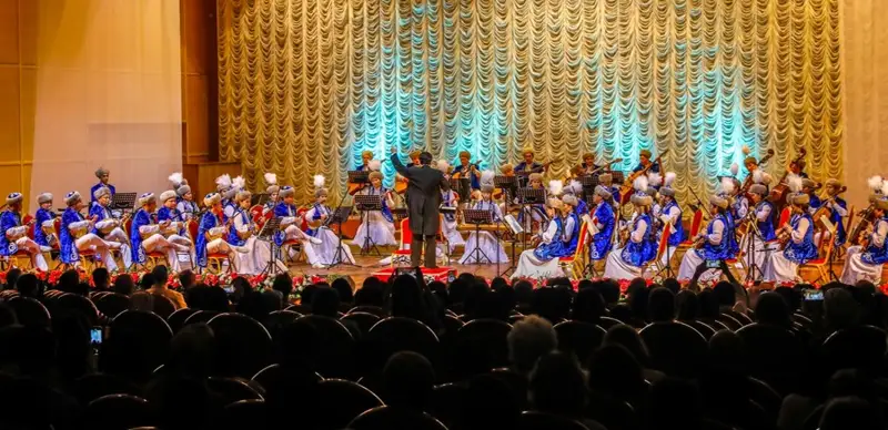 В Алматы прошел концерт оркестра «Отырар сазы» 