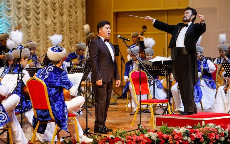 В Алматы прошел концерт оркестра «Отырар сазы» 