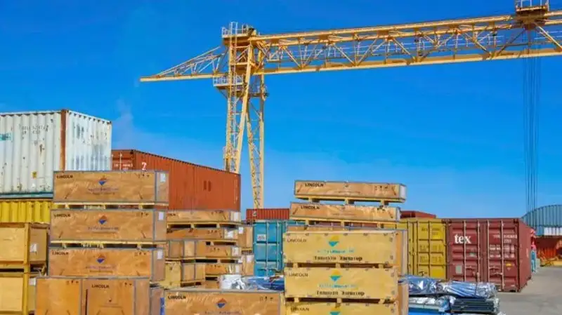 Чем Казахстан торгует с Афганистаном?