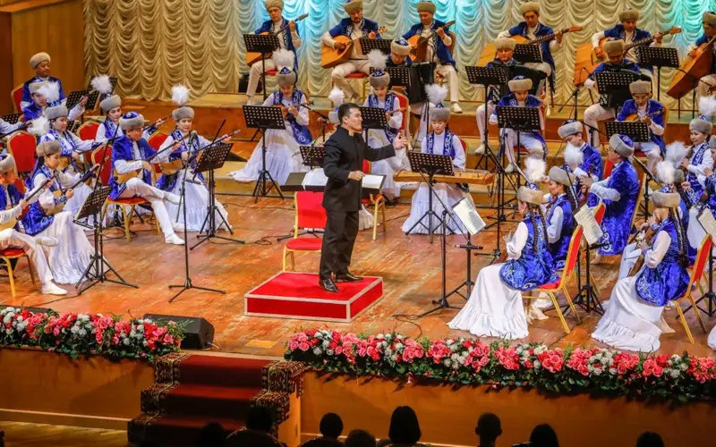 В Алматы прошел концерт оркестра «Отырар сазы» 