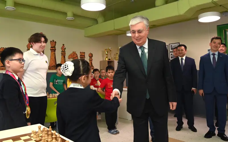 Глава государства посетил центр SANA Sport