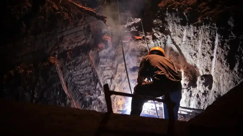  Pákistanda 11 kenshi metannan ýlanyp kóz jumdy