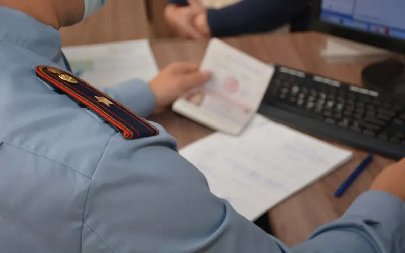 мигранты иностранцы