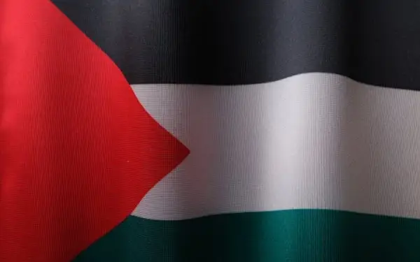 Slovenııa Palestına memleketin resmı túrde moıyndady