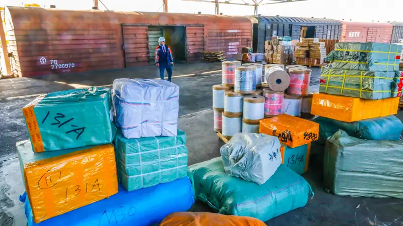 Грузоперевозки товарооборот Жүк тасымалдау тауар айналымы