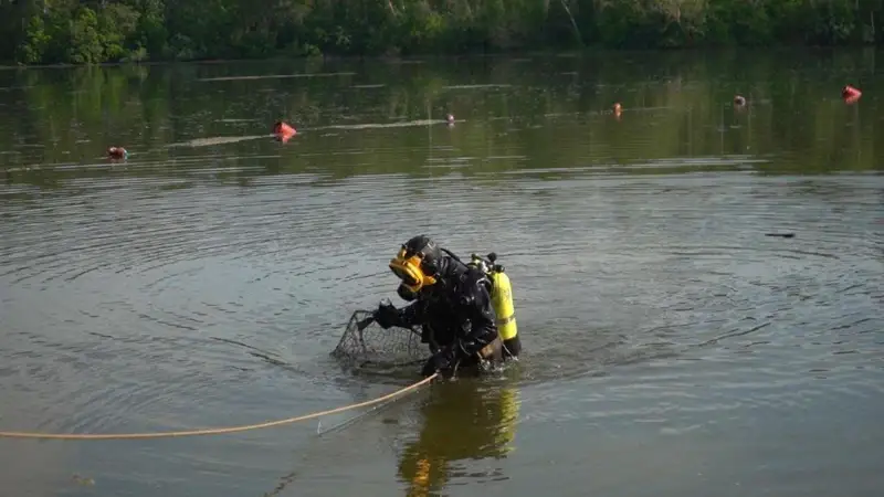 Водолазы проверили пляжи к купальному сезону в ВКО
