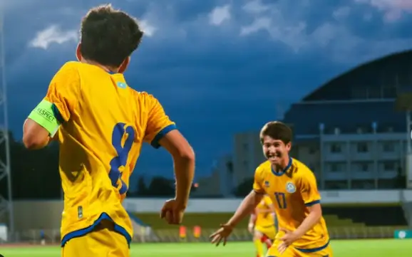 футбол жастар құрамасы