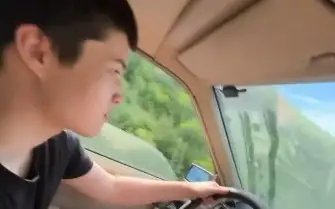 Алматыда құжатсыз көлік басқарған жасөспірімдер жазаланды