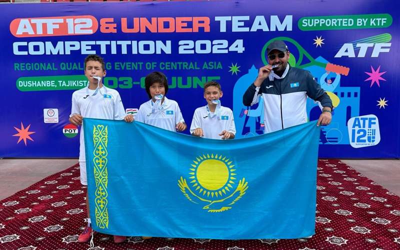 Казахстанские юниоры вышли в финал ЧА по теннису Казахстанские юниоры вышли в финал ЧА по теннису