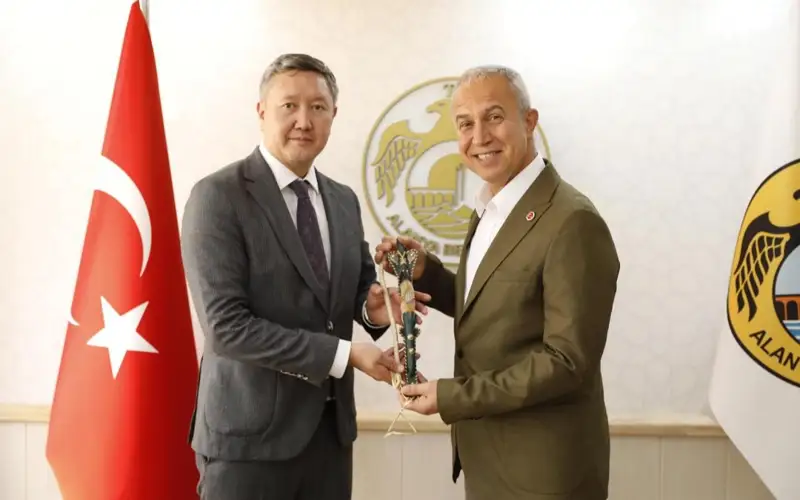 Казахстан и Турция, Алания