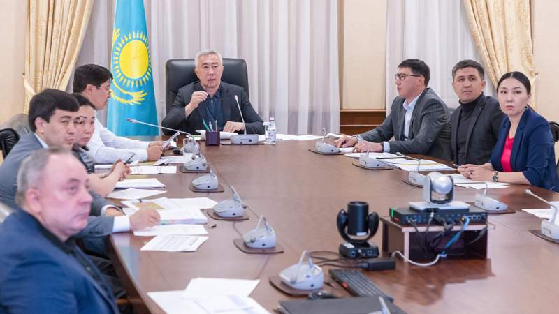 Совещании под председательством вице-премьера Серика Жумангарина Совещании под председательством вице-премьера Серика Жумангарина