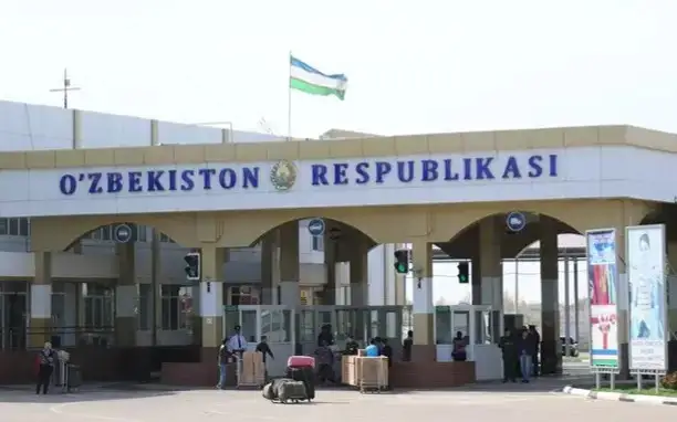 Продолжается скопление людей и транспорта на границе с Узбекистаном - КНБ РК