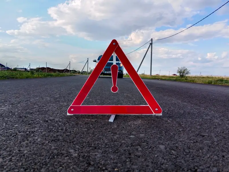 Дорожный знак ДТП Жол белгісі ЖКО жол апаты