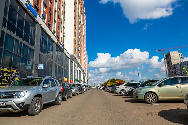 Парковка  Көлік тұрағы автомобили көліктер
