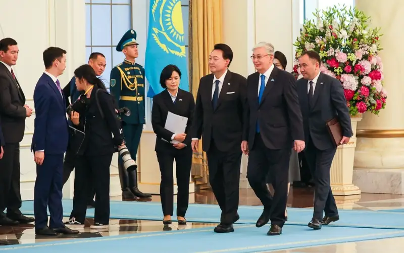 Историческим событием назвал Касым-Жомарт Токаев визит Юн Сок Ёля