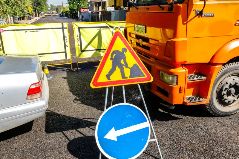 ремонт дорог знак жол жөндеу белгілер