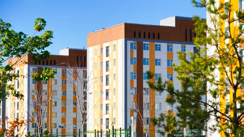 Жилье квартиры многоэтажные дома Тұрғын үй пәтерлер көп қабатты үйлер