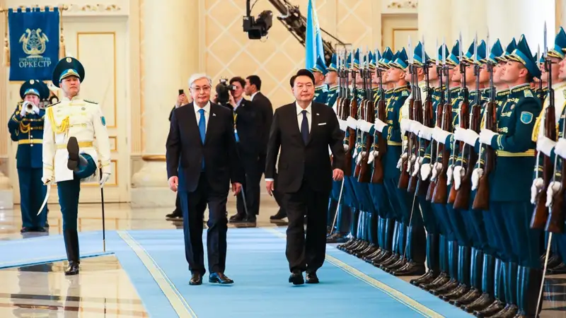 Kassym-Jomart TKazakh President greets President of South Korea Yoon Suk Yeol at the Akorda residence