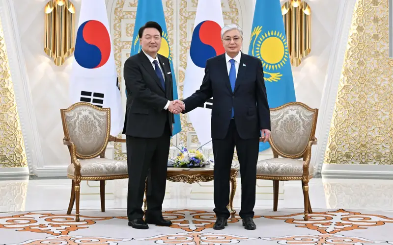 Қасым-Жомарт Тоқаев пен Юн Сок Ёль стратегиялық әріптестікті одан ары дамытуға уағдаласты