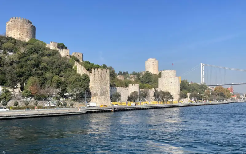 Стамбул стал самым популярным туристическим городом в мире