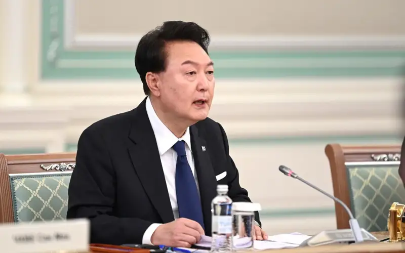 Президент Юн Сок Ёль