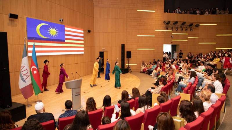 Фестиваль национальных культур в Баку Фестиваль национальных культур в Баку