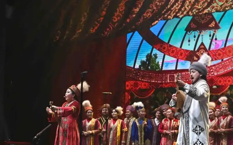 Санъаткорлар