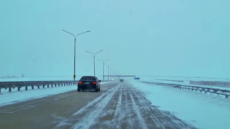 зима метель закрытие трассы қыс боран жол жабылуы