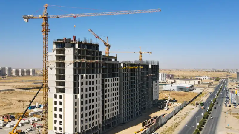 Строительный кран строительство Құрылыс краны  құрылыс многоэтажки  көпқабатты үйлер