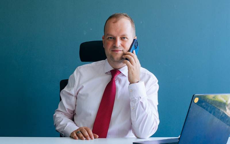 андрей чеботарев андрей чеботарев