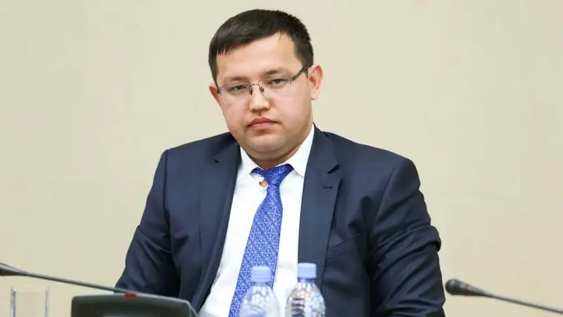 худайбергенов