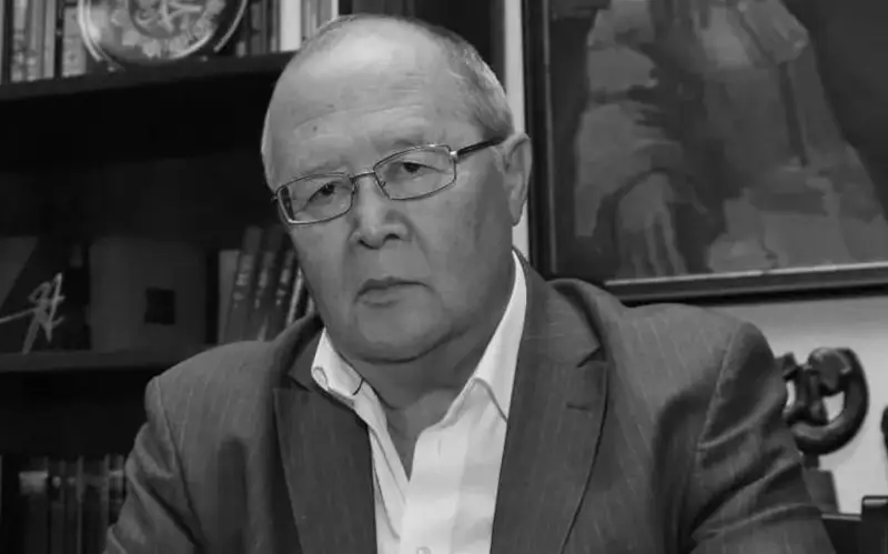 мұрат әуезов