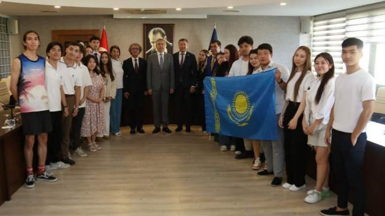 哈萨克斯坦和土耳其将加强地区之间的合作