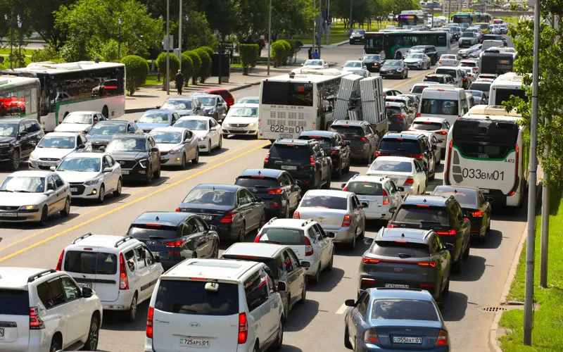 пробки, машины, көлік