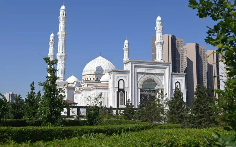 мечеть Хазрет Султан в Астане