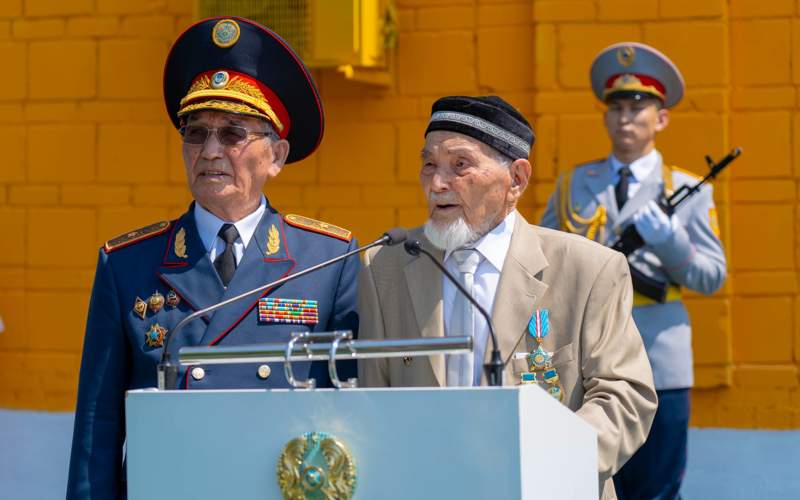 мурал в ВКО мурал в ВКО