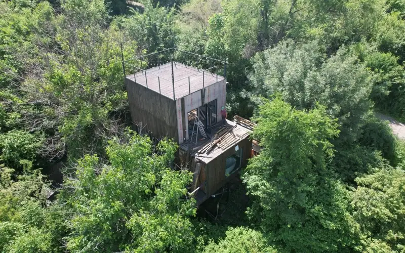 Сразу три незаконных объекта снесли в предгорье Алматы