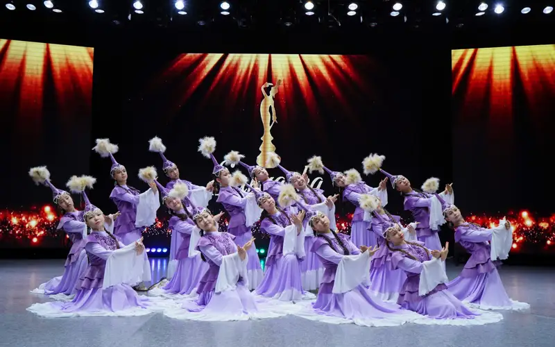 «Сарыарқа» би ансамблі